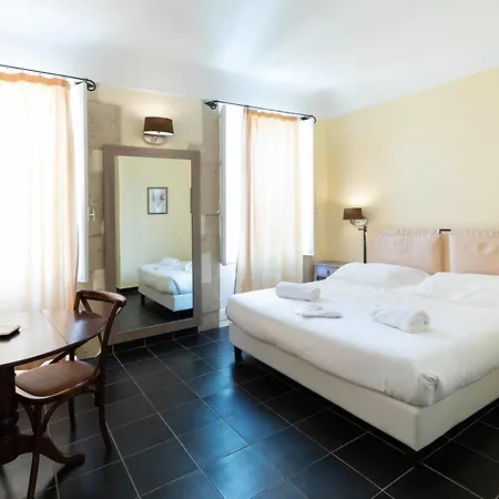 Lanterne Magiche Ortigia * Syracuse